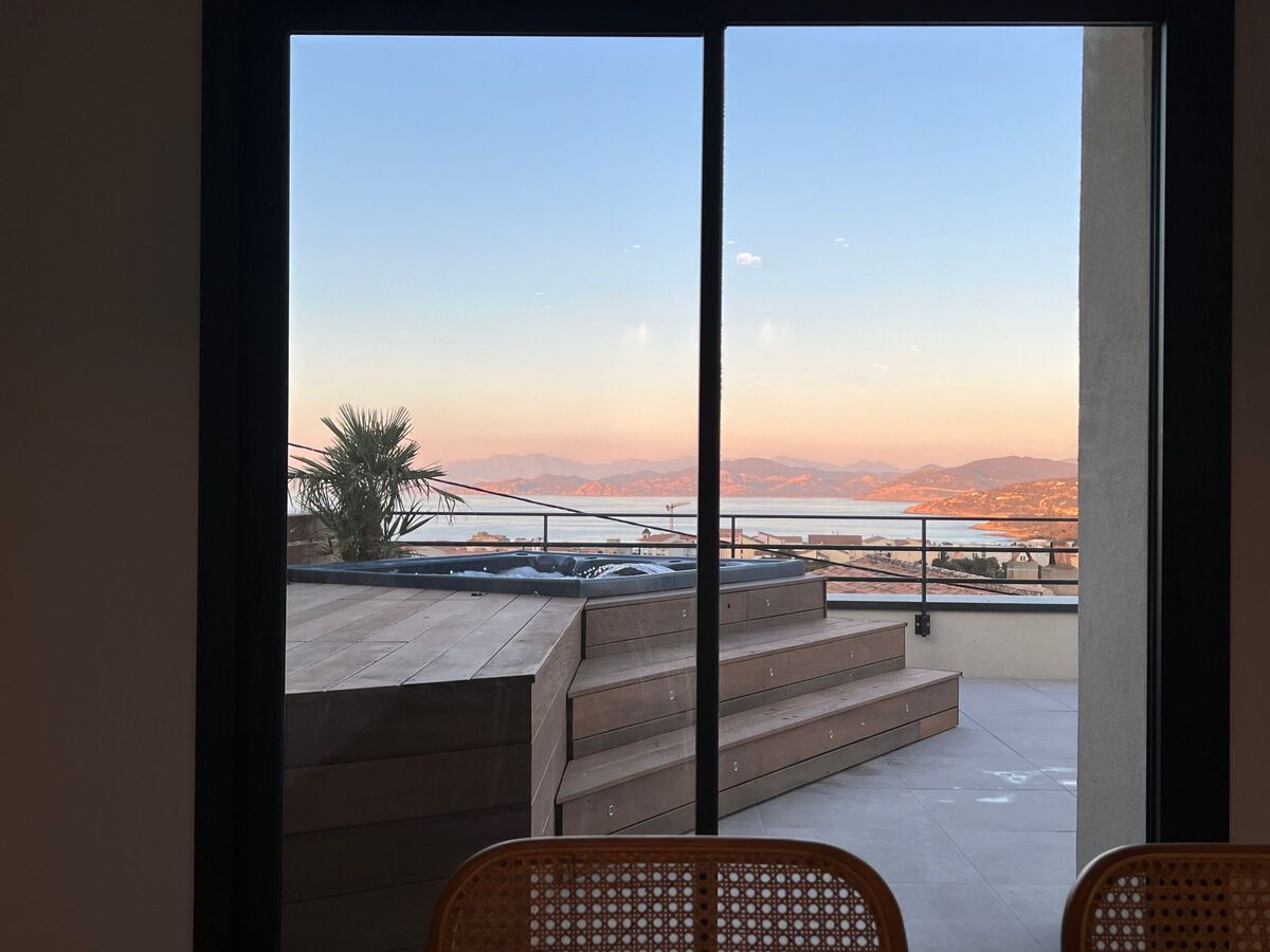 Penthouse 6 pers. avec jacuzzi et vue mer à Corbara - Photo 7