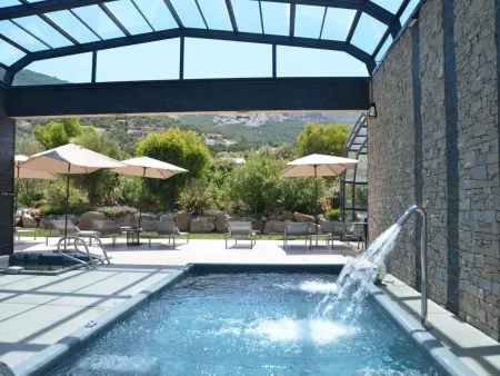Villa 4 chambres Calvi, piscine privée et jardin 1000 m² : photo 7