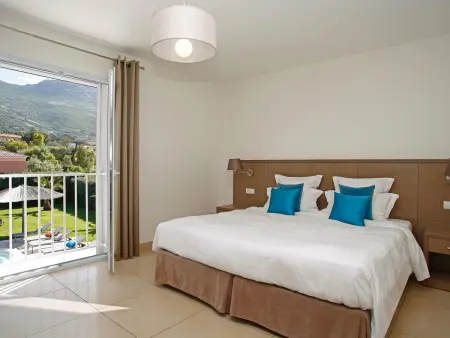 Villa 4 chambres Calvi, piscine privée et jardin 1000 m² : photo 14
