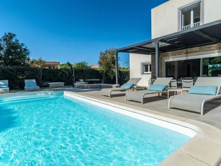 Villa 4 chambres Calvi, piscine privée et jardin 1000 m² : photo 16