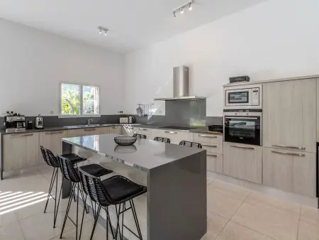 Villa 4 chambres Calvi, piscine privée et jardin 1000 m² : photo 22