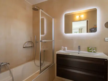 Villa 4 chambres Calvi, piscine privée et jardin 1000 m² : photo 25