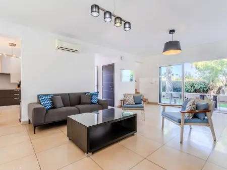 Villa 4 chambres Calvi, piscine privée et jardin 1000 m² : photo 26