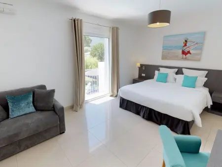 Villa 6 chambres avec piscine privée à Calvi : photo 4