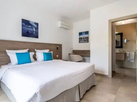 Maison 1 chambre avec piscine et spa à Calvi : photo 19