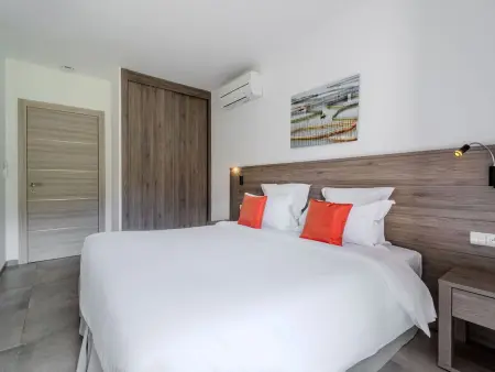 Maison 1 chambre avec piscine et spa à Calvi : photo 20