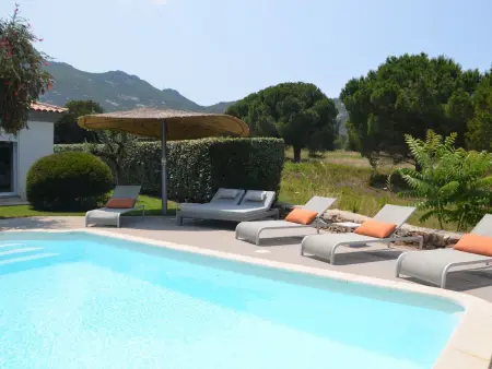 Maison 2 chambres avec piscine et hot tub à Calvi : photo 10
