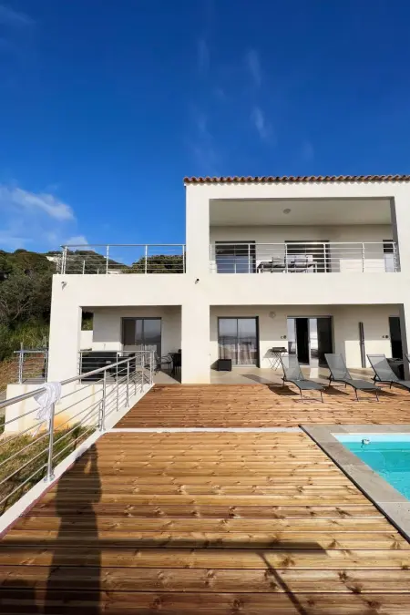 Appartement 3 chambres avec piscine à débordement, Cargèse : photo 11
