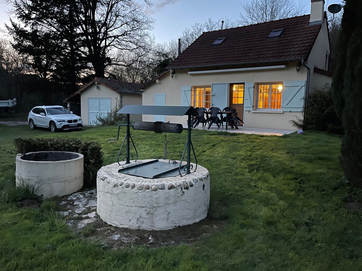 Maison avec étang privé à Montceau-les-Mines - Photo 10