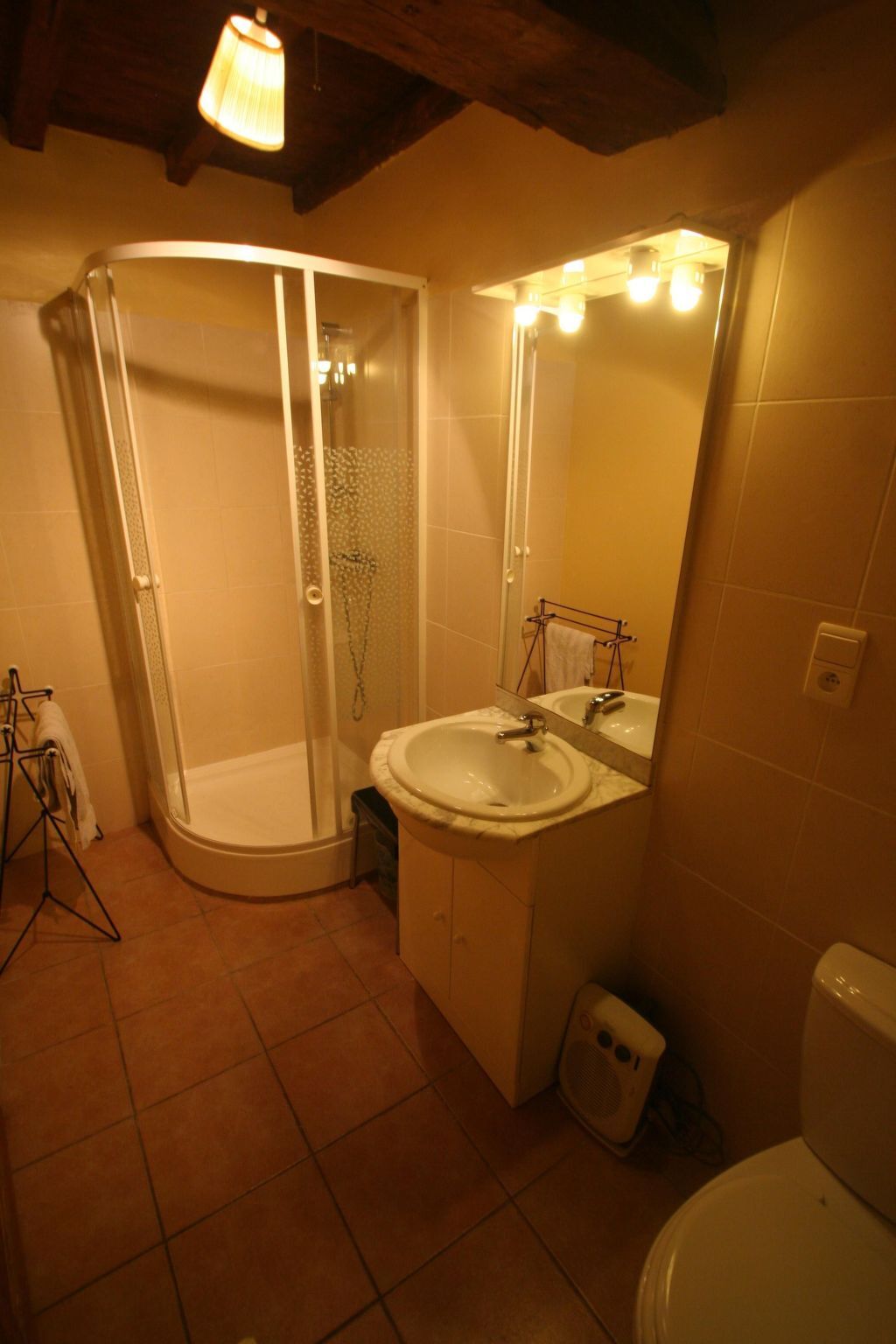 Le Grenier, gîte 2 chambres avec piscine au Tech - Photo 16
