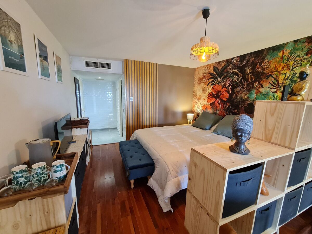 Studio vue mer Sainte-Anne, résidence sécurisée - Photo 2