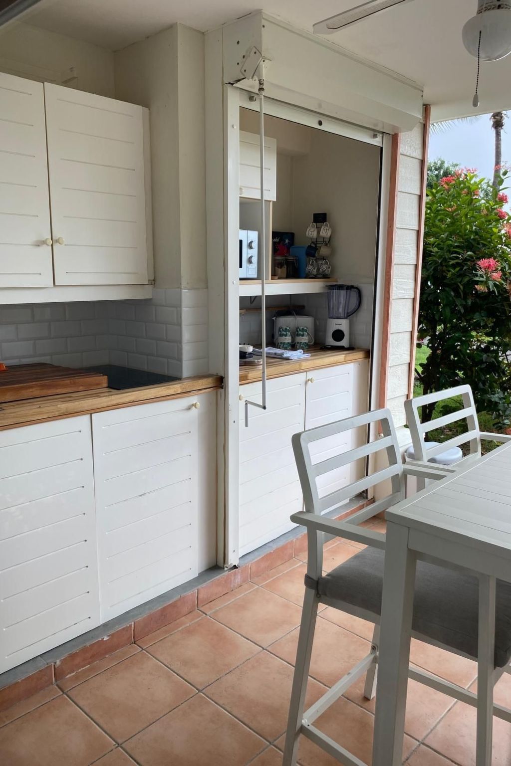 Studio vue mer Sainte-Anne, résidence sécurisée - Photo 11