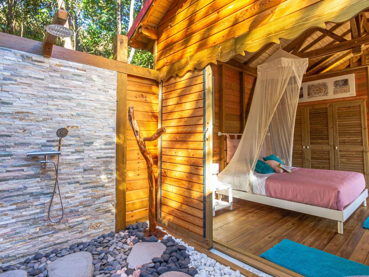 Cabane dans les arbres avec piscine privée à Deshaies - Photo 9
