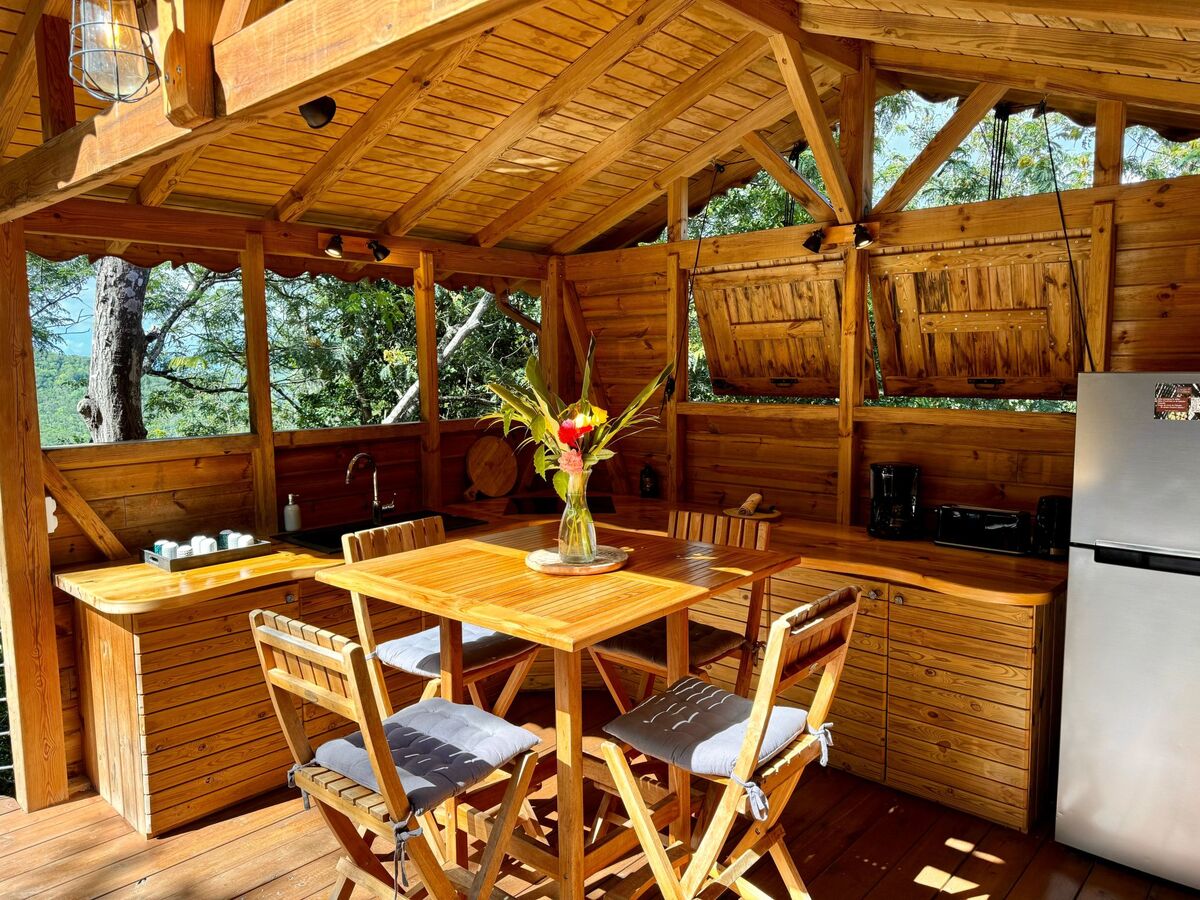 Cabane dans les arbres avec piscine privée à Deshaies - Photo 10