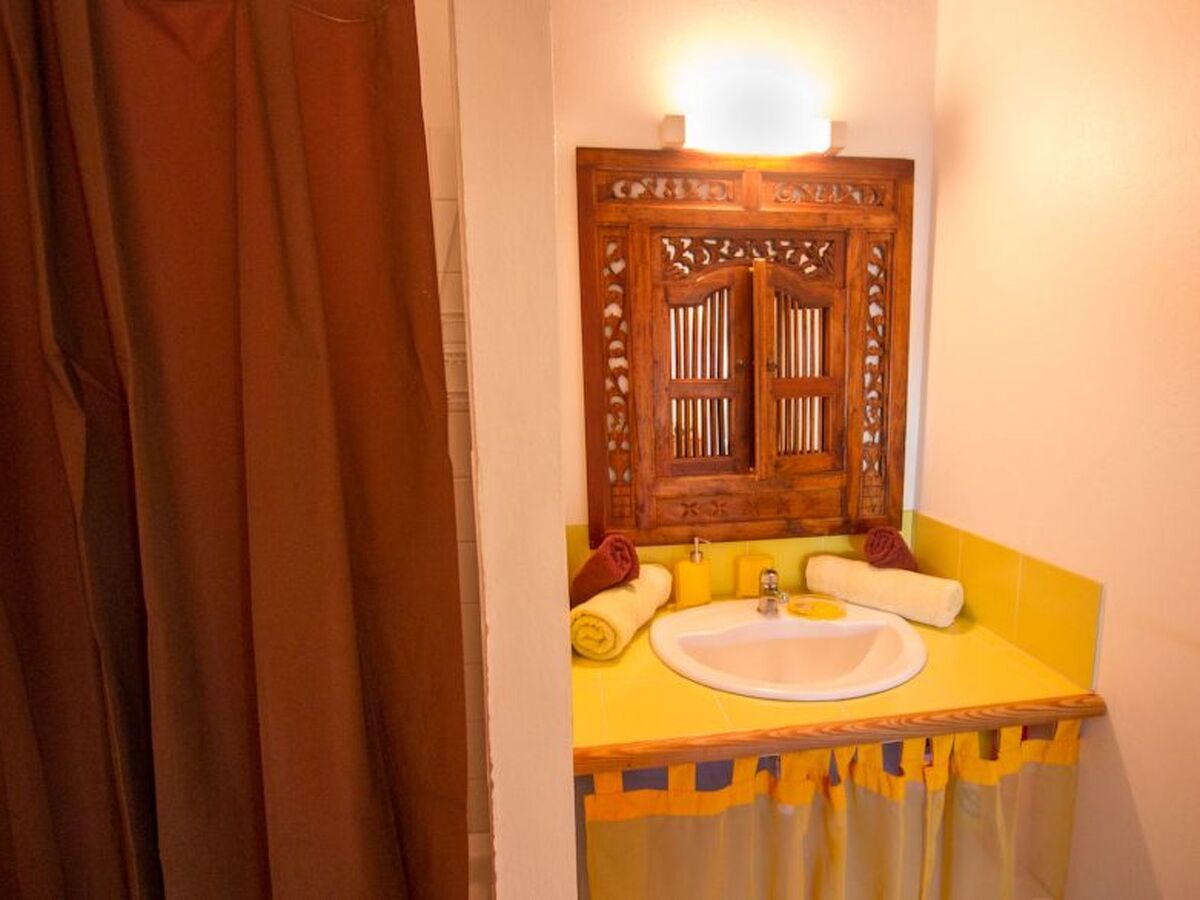 Bungalow de charme avec piscine 24/24h à Deshaies - Photo 4