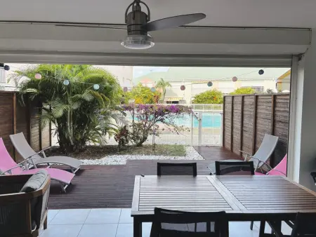 T4 duplex 106 m² piscine au cœur de Saint-François - Photo 24
