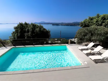 Location maison à Kalami, Faiax mit eigenem Pool