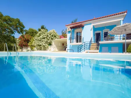 Location maison à Agios Konstantinos, Blue Villa