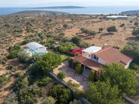 Location maison à Drepano, Villa Rodon mit privatem Pool