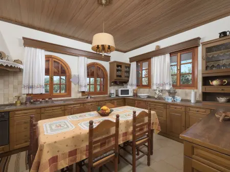 Villa Valasia, Location Maison 8 personnes à Gennadi - Photo 4