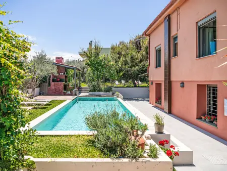 am Strand mit Pool für eine oder zwei Familien, Location Maison 5 personnes à Agia Marina - Photo 1