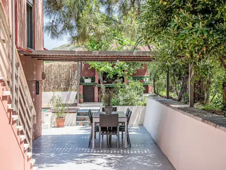 am Strand mit Pool für eine oder zwei Familien, Location Maison 5 personnes à Agia Marina - Photo 2