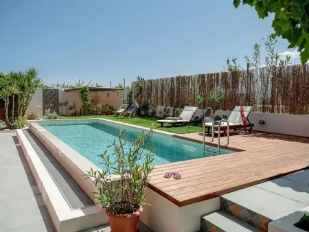 am Strand mit Pool für eine oder zwei Familien, Location Maison 5 personnes à Agia Marina - Photo 15