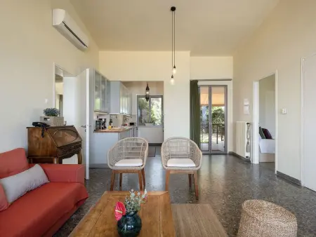 am Strand mit Pool für eine oder zwei Familien, Location Maison 5 personnes à Agia Marina - Photo 28