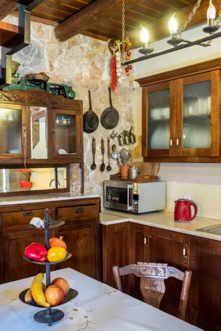 Villa aus Stein  Galatia, Location Maison 8 personnes à Agia Marina - Photo 5