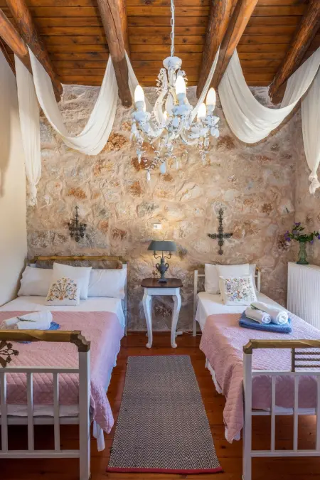 Villa aus Stein  Galatia, Location Maison 8 personnes à Agia Marina - Photo 19