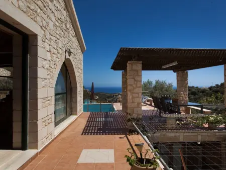 Location maison à Agia Marina, BIO-Energie-Villa Antonis