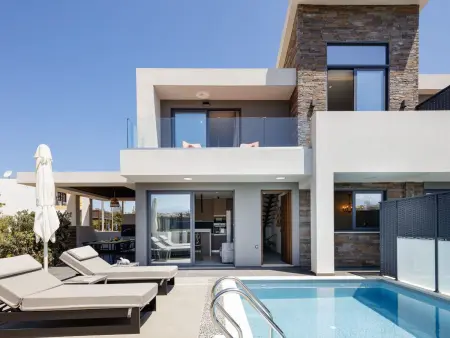 Location maison à Agia Marina, VillAgioi I - Privater Pool und 450m zum Sandstrand