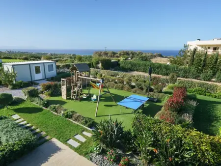 Lux-Villa mit Innen- und Außenpool, BBQ und Fitn - Photo 17