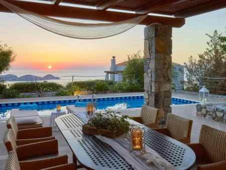 Location maison à Roumeli, in Geropotamos mit Sonnenterrasse