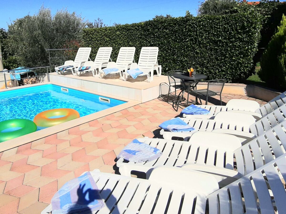 Maison 6 chambres avec piscine chauffée à Buje - Photo 7