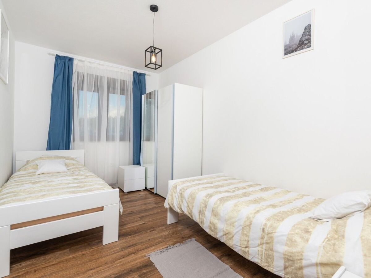 Villa Bibali à Buje : maison 8 personnes, piscine chauffée - Photo 5