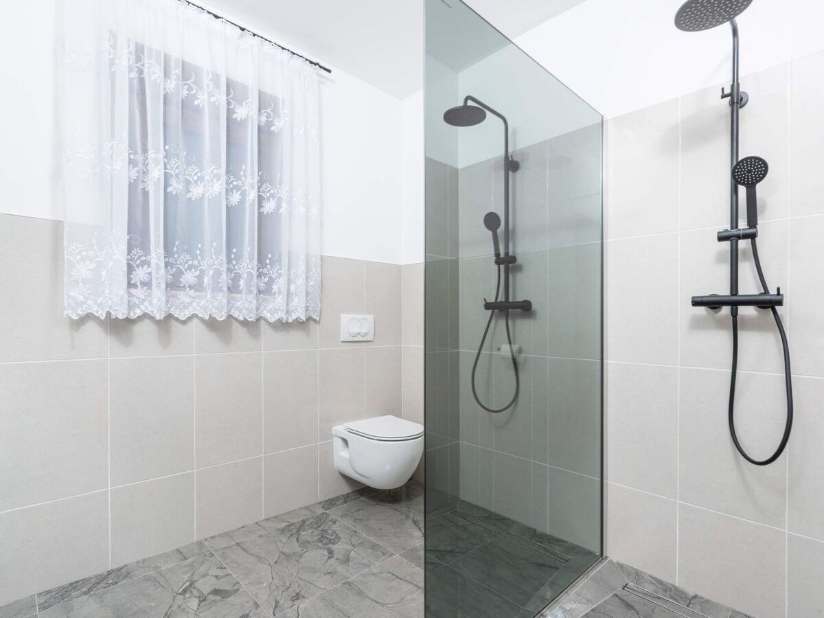 Villa Bibali à Buje : maison 8 personnes, piscine chauffée - Photo 7