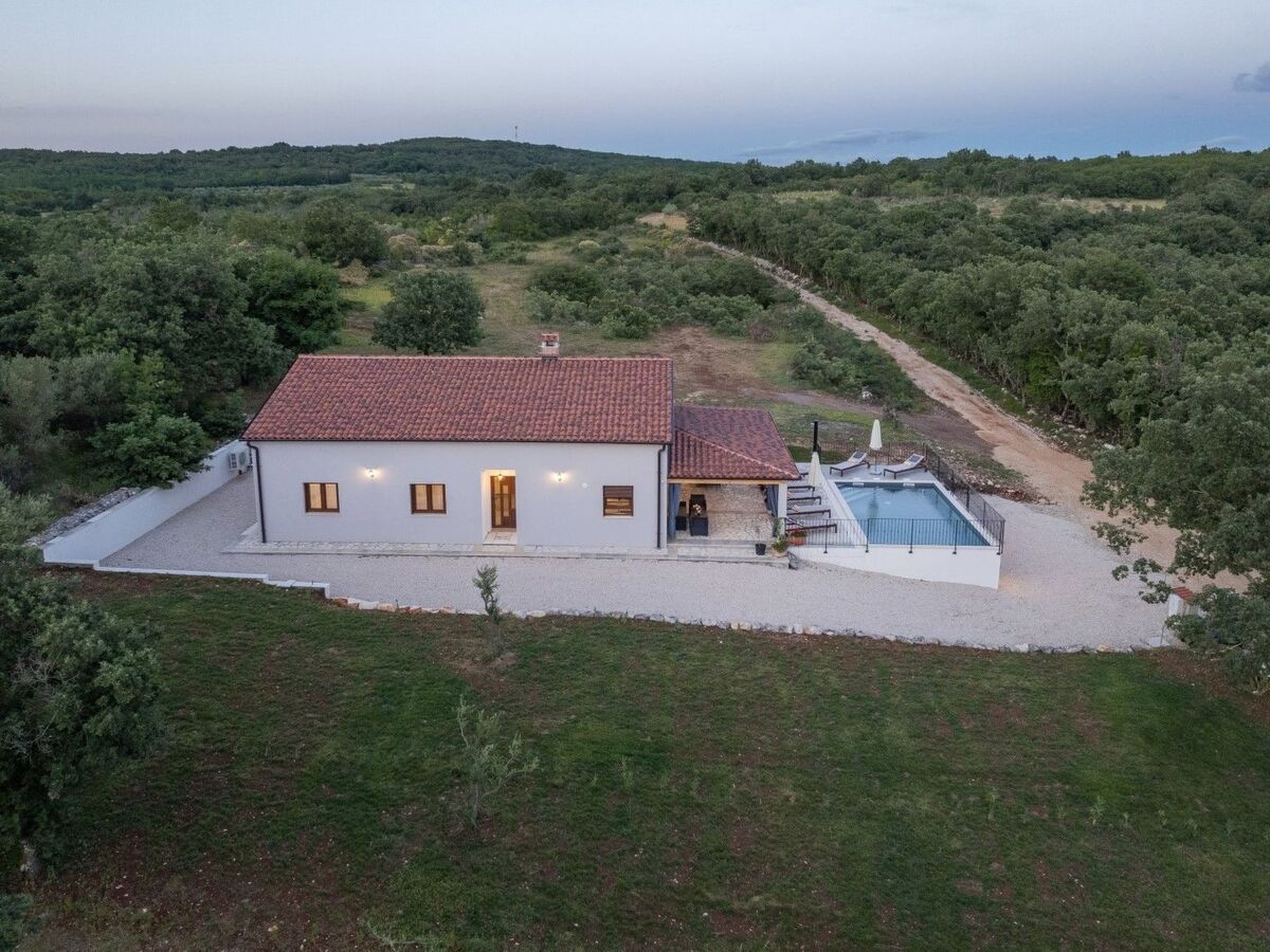 Villa Bibali à Buje : maison 8 personnes, piscine chauffée - Photo 17