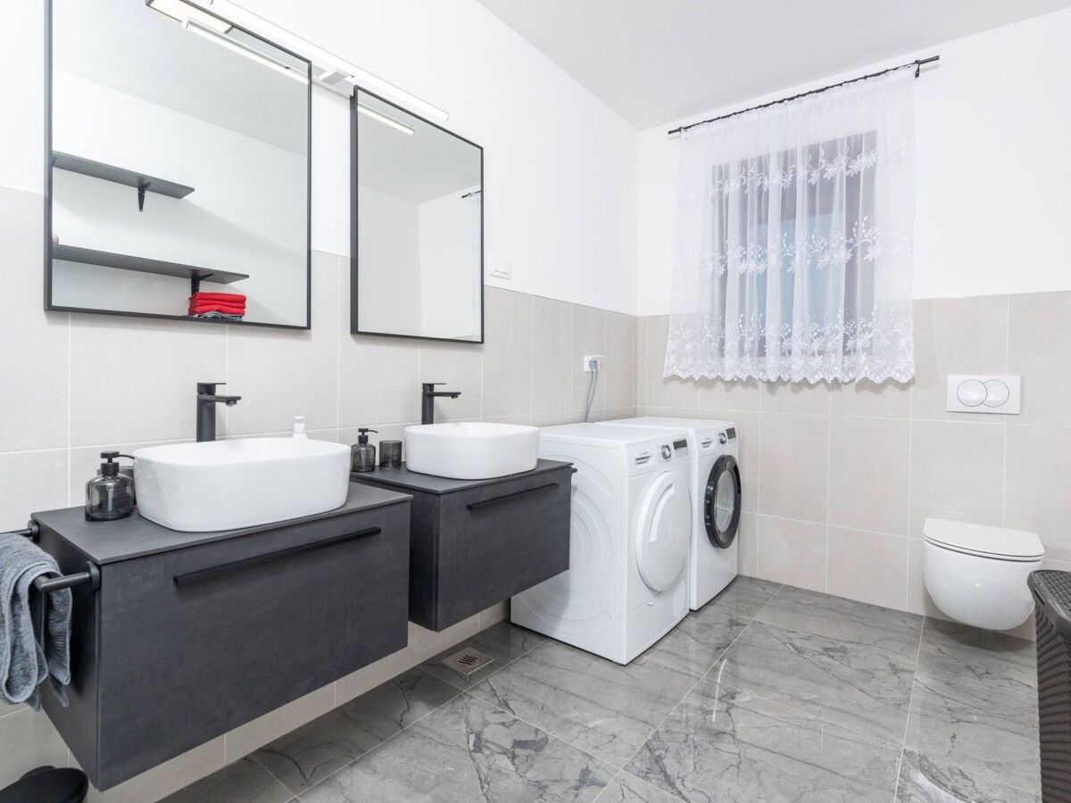 Villa Bibali à Buje : maison 8 personnes, piscine chauffée - Photo 37