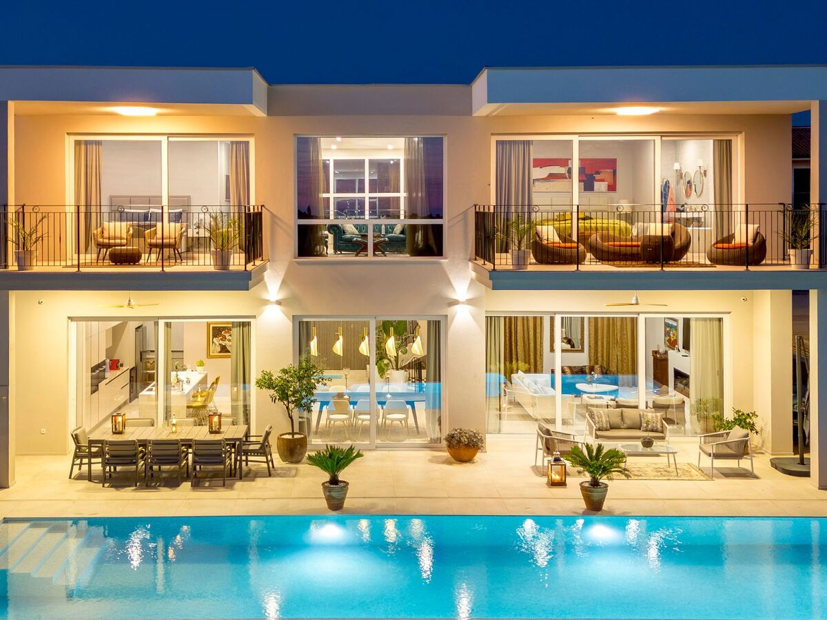 Villa Monte Bibali, 4 chambres avec infinity-pool à Buje - Photo 3