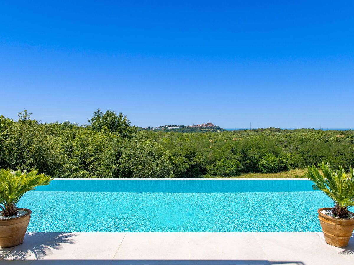 Villa Monte Bibali, 4 chambres avec infinity-pool à Buje - Photo 17