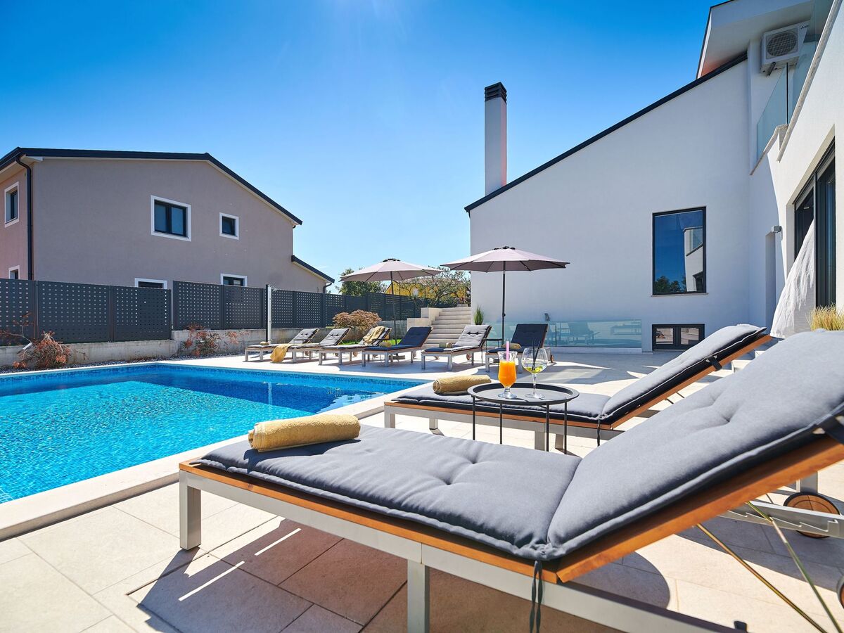 Villa Dolcea - Maison 4 chambres avec piscine privée - Photo 8