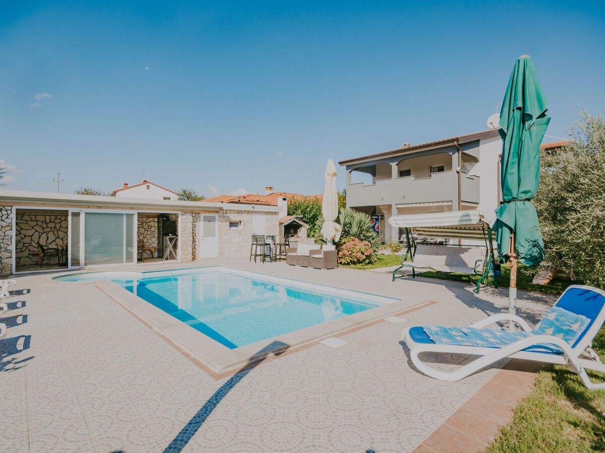 Villa Dany, maison 4 chambres piscine à Buje - Photo 5