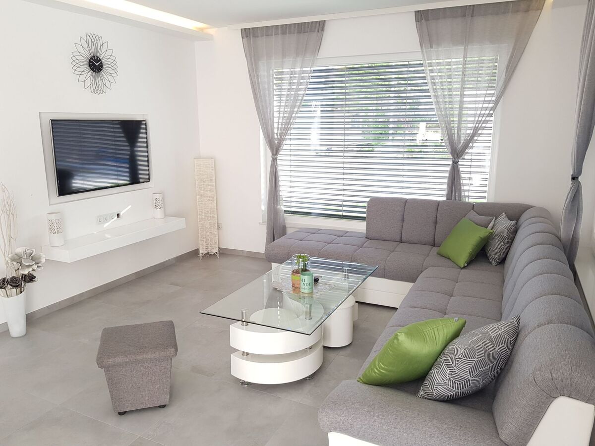 Maison 4 chambres avec piscine privée à Buje - Photo 8