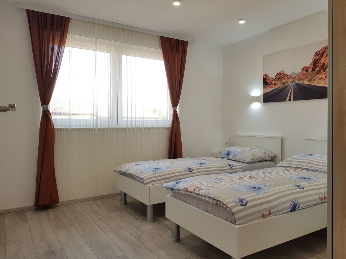 Maison 4 chambres avec piscine privée à Buje - Photo 15