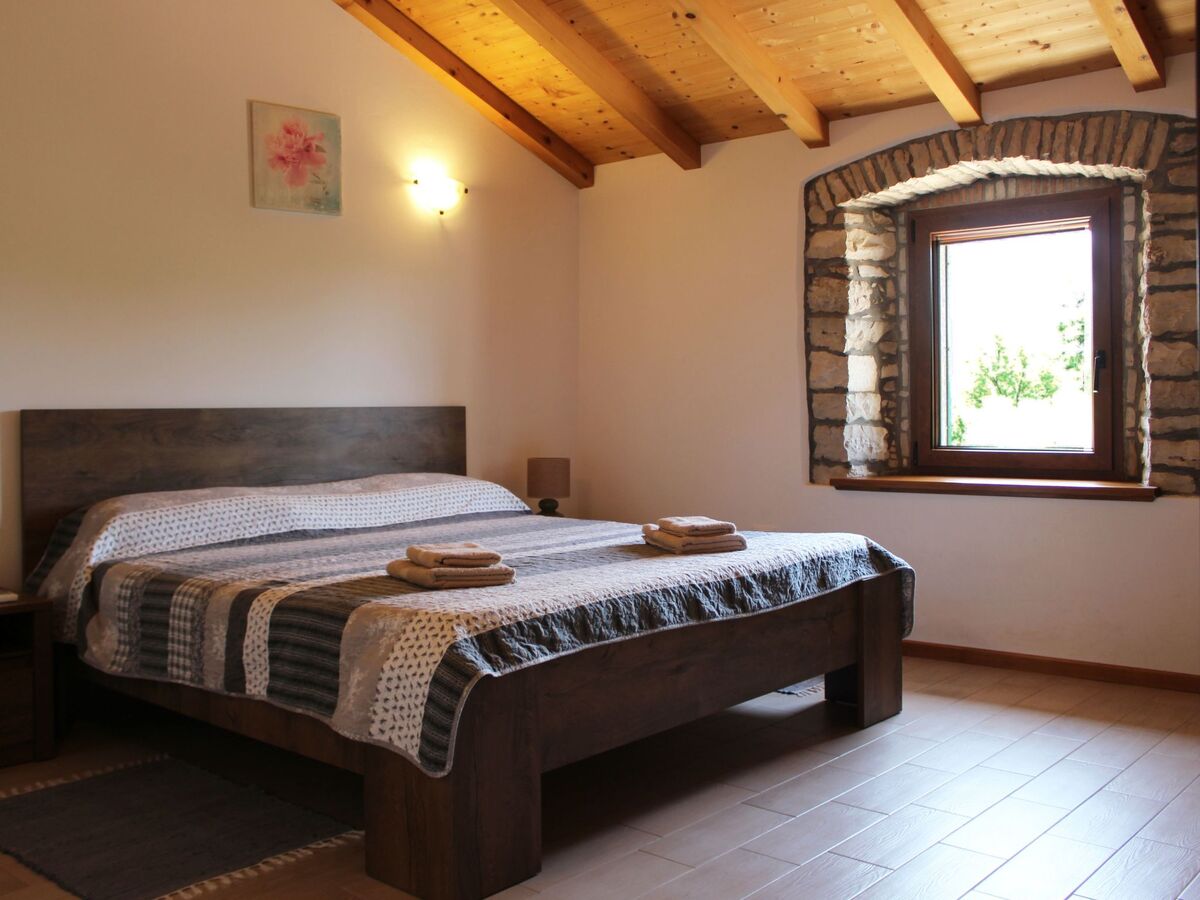 Maison forestière 1902 à Umag, 6 pers., parc privé 15000m² - Photo 21