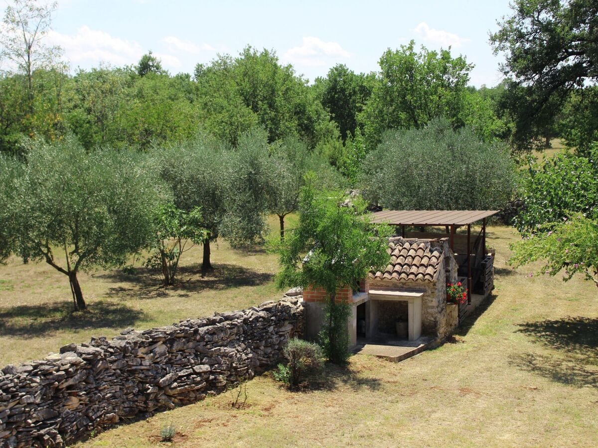 Maison forestière 1902 à Umag, 6 pers., parc privé 15000m² - Photo 31