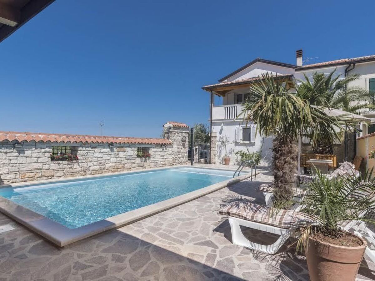 Maison 4 chambres avec piscine privée à Savudrija - Photo 2