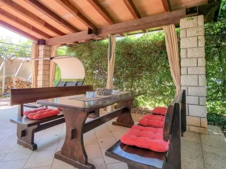 Studio Nadja 2 avec terrasse à 200 m de la plage