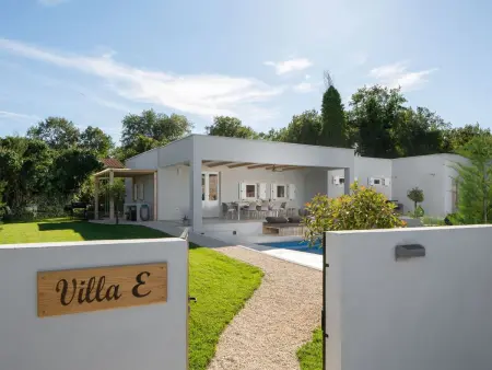 Villa design avec piscine privée à Umag, 6 pers. : photo 2